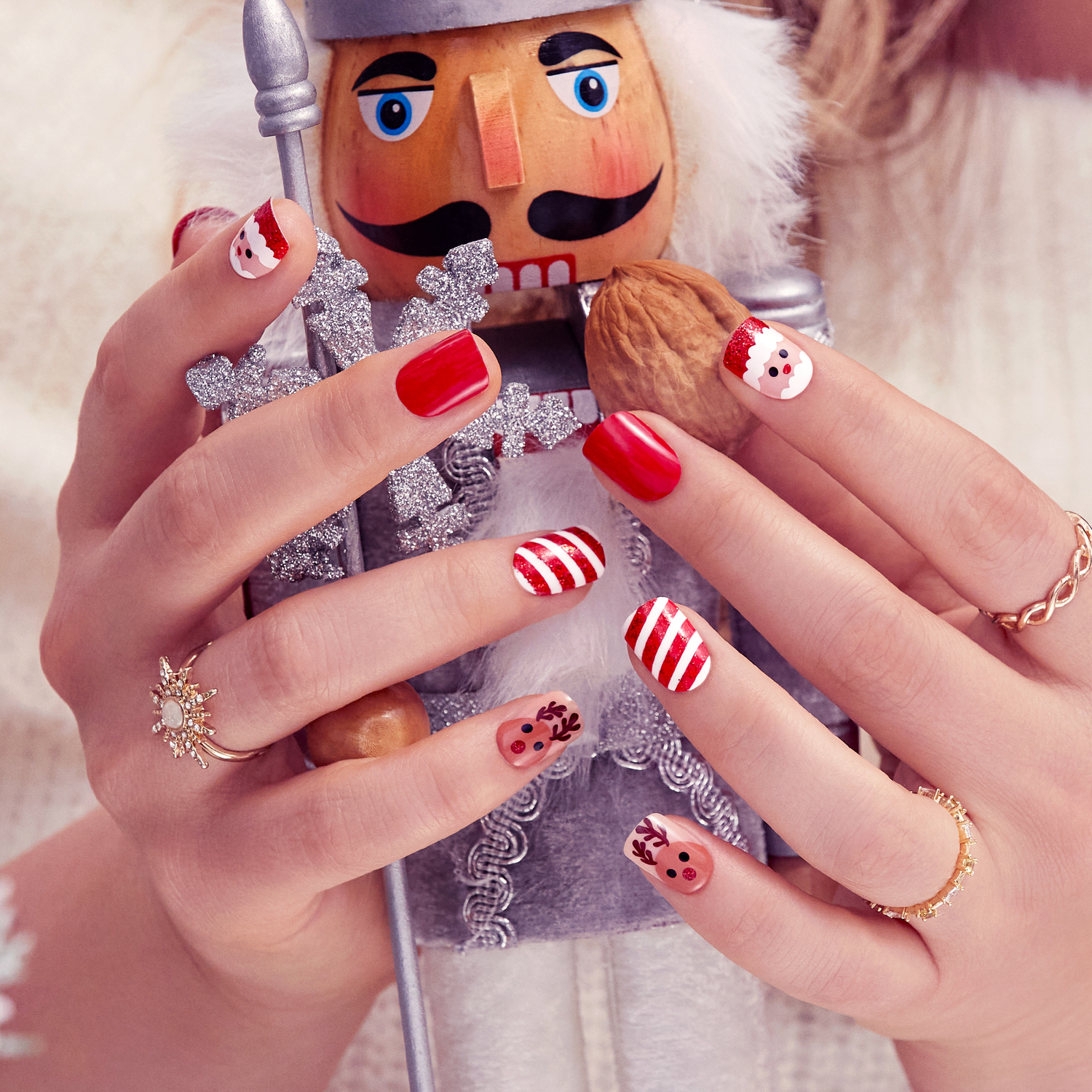 imPRESS Holiday Press On Nails - Ready To Jingle